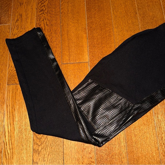 Streetwear Society Pants - Leather mesh panel leggings